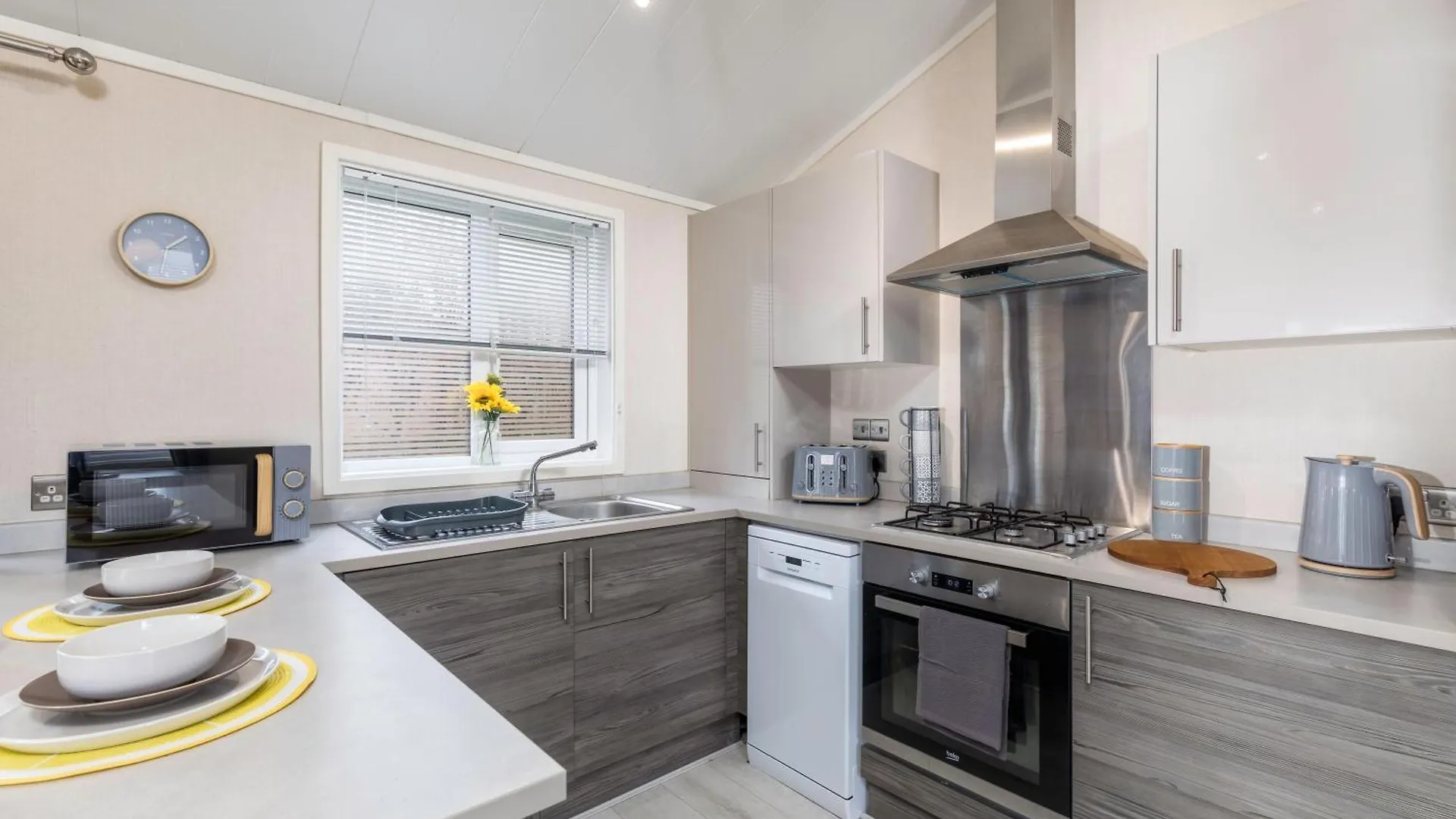 Family Luxury York Cabin Retreat With Hot Tub 0*,